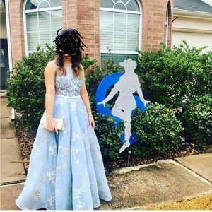 Prom Vienna dress size 4